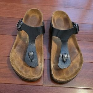Birkenstock Black Gizeh Sandals